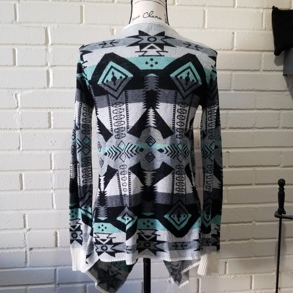 Tribal Inspired Cardigan by Vanity - Picture 5 of 5